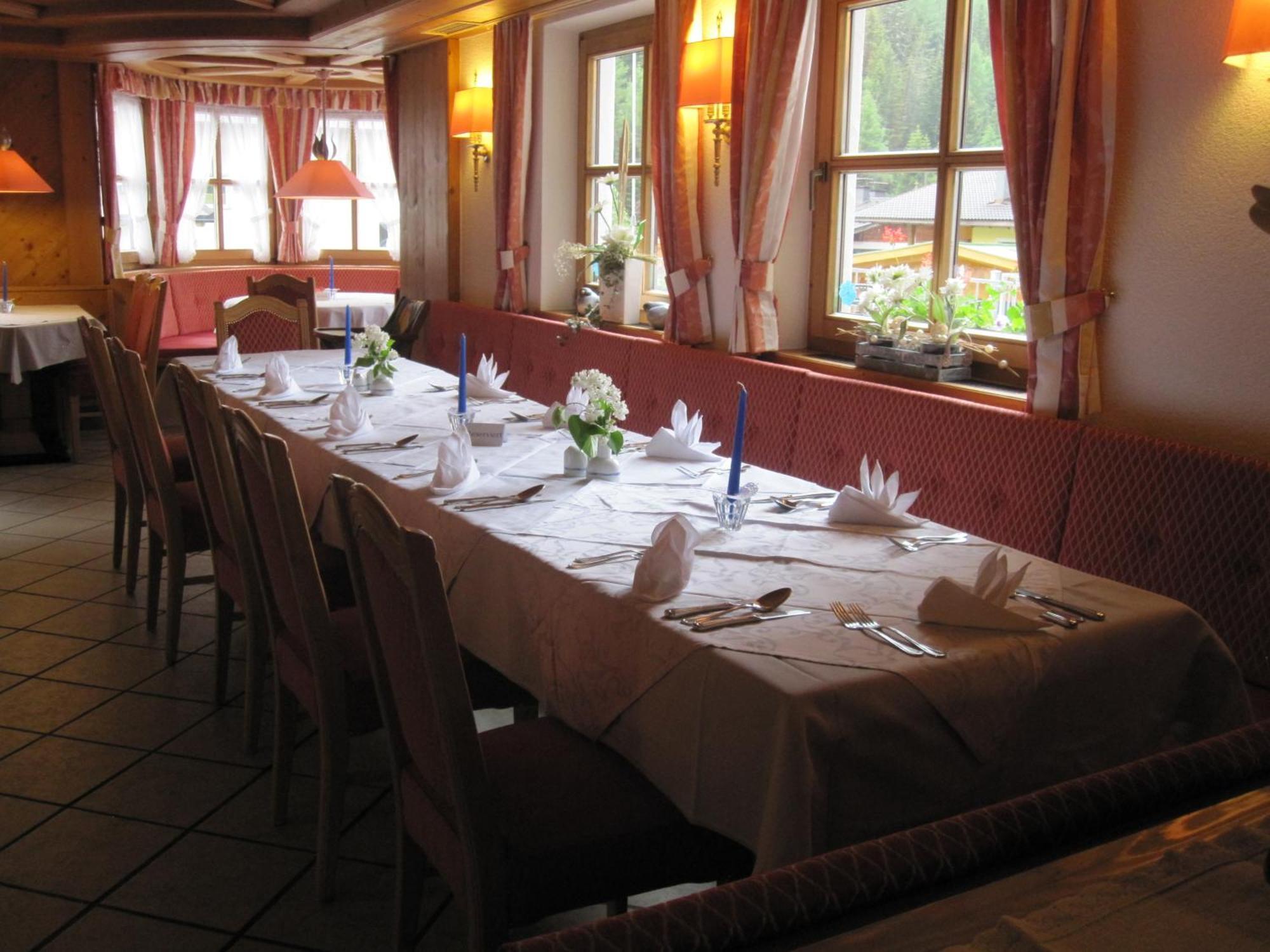 Hotel Gasthof Schoepf Längenfeld Buitenkant foto