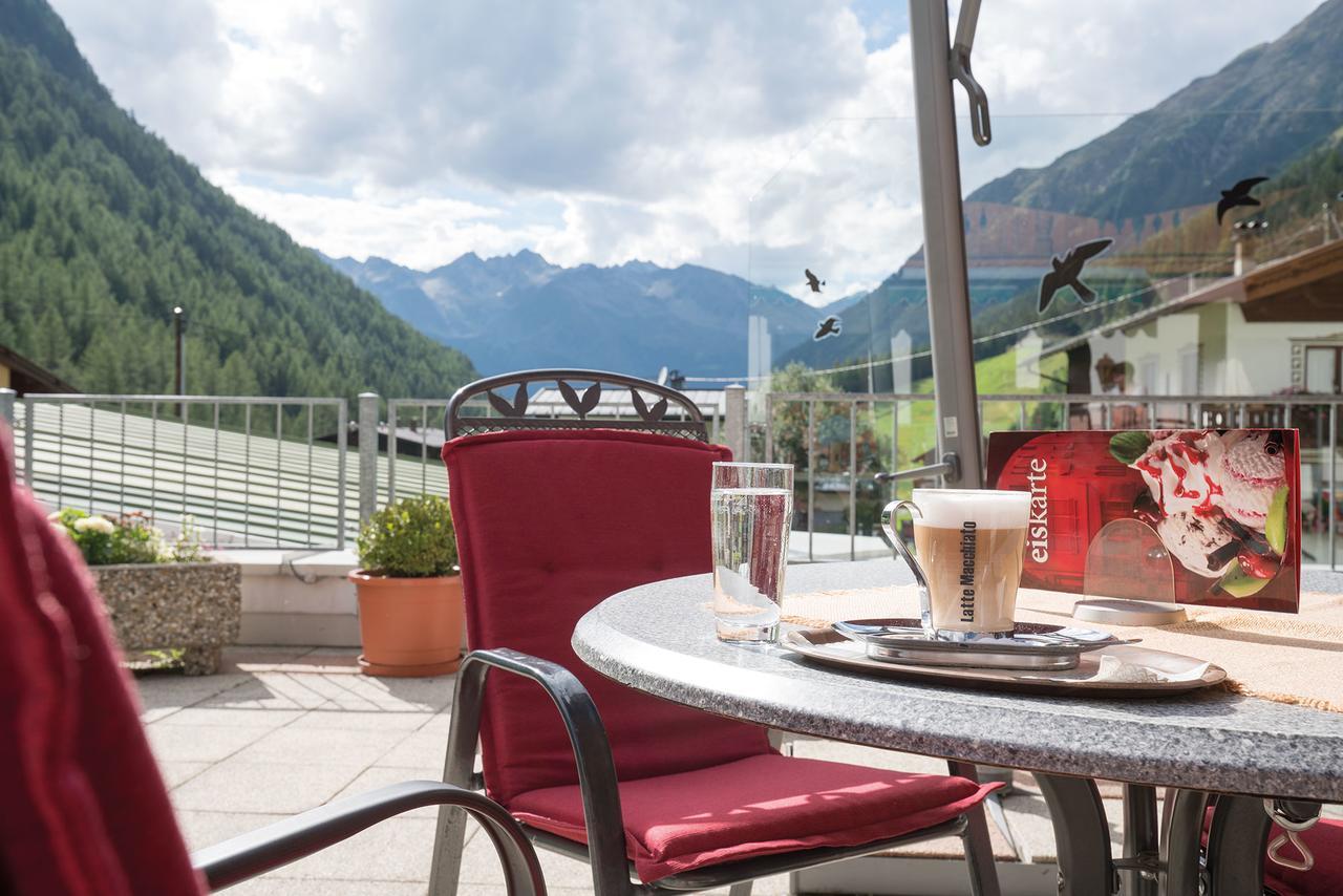 Hotel Gasthof Schoepf Längenfeld Buitenkant foto
